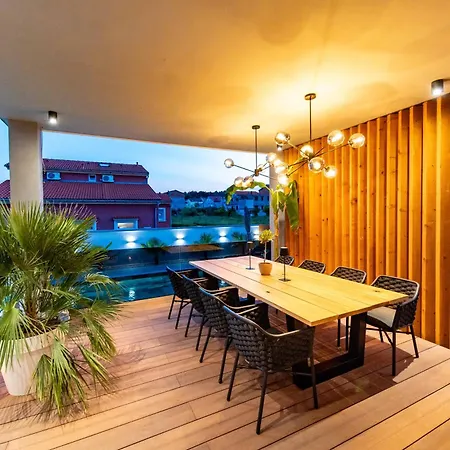 Private Wellness On Rab - Rab With Pool Jacuzzi Sauna And Total Privacy * 拉布