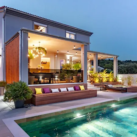 别墅 Private Wellness On Rab - Rab With Pool Jacuzzi Sauna And Total Privacy *