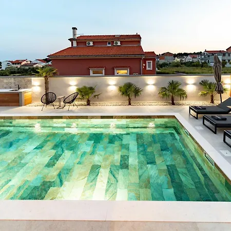 Private Wellness On Rab - Rab With Pool Jacuzzi Sauna And Total Privacy Villa Rab Town