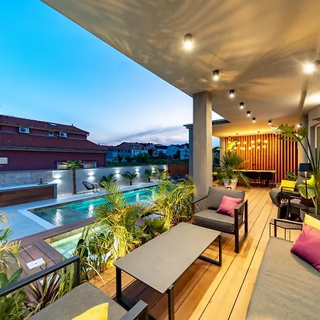 Private Wellness On Rab - Rab With Pool Jacuzzi Sauna And Total Privacy Villa *