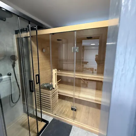 Villa Private Wellness On Rab - Rab With Pool Jacuzzi Sauna And Total Privacy Rab Town