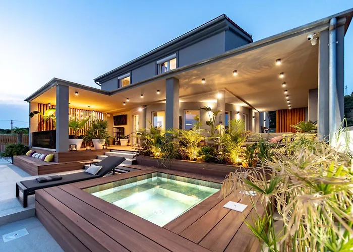 Private Wellness On Rab - Rab With Pool Jacuzzi Sauna And Total Privacy *