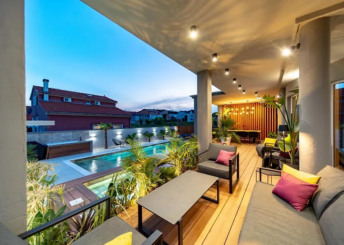 Private Wellness On Rab - Rab With Pool Jacuzzi Sauna And Total Privacy Villa *